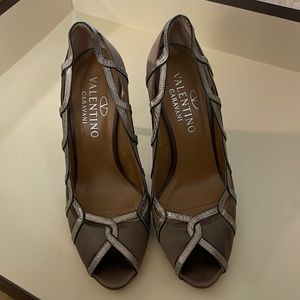 Valentino gorgeous heels